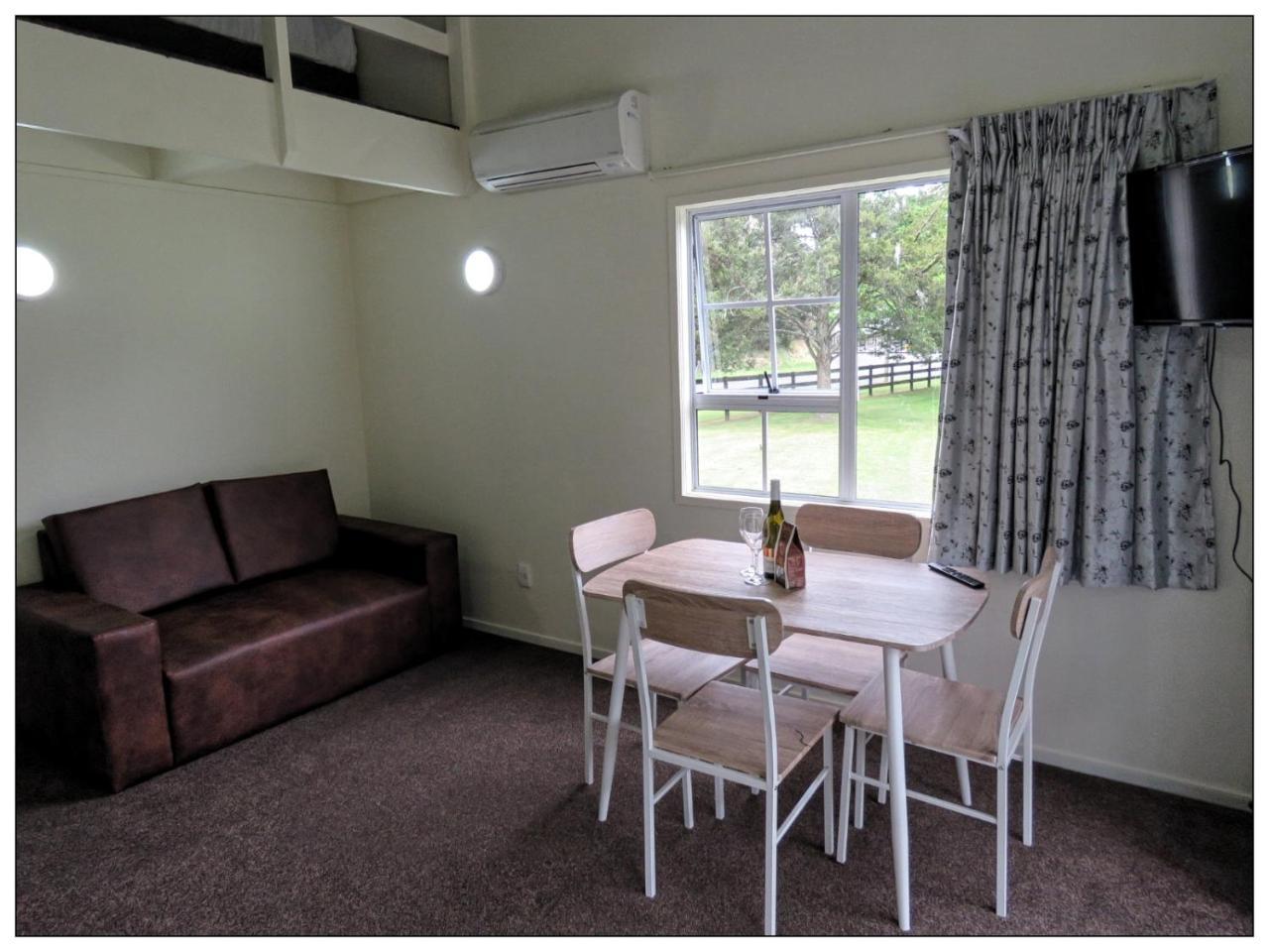 Grandeur Thermal Spa Resort Taupo Luaran gambar