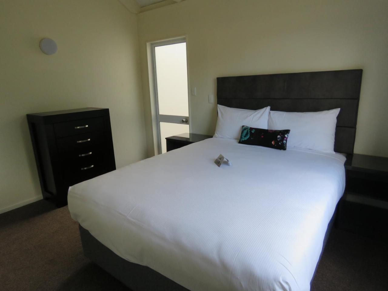 Grandeur Thermal Spa Resort Taupo Luaran gambar